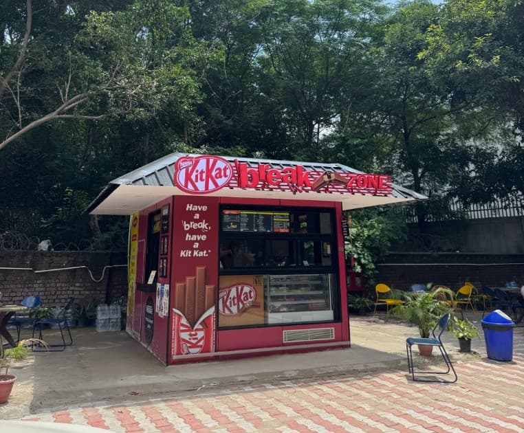 IILM University Gurgaon Cafeteria photo 2
